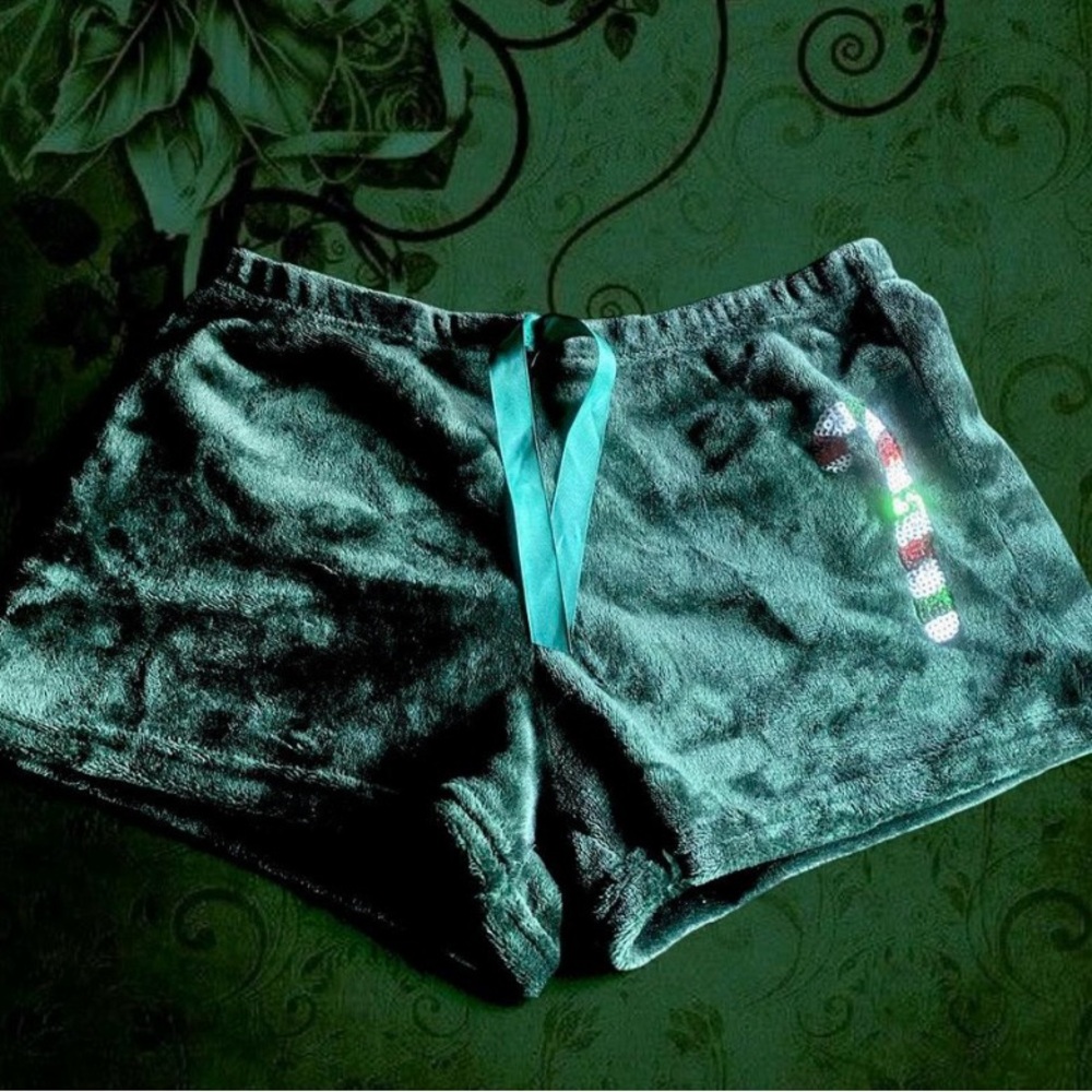 Source Unknown Emerald Plush Sleep Shorts